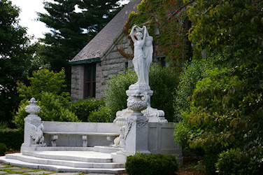 Statue of Hope Fountain