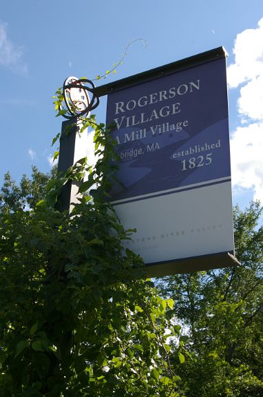 IMGP5423.jpg - Rogerson Village Sign