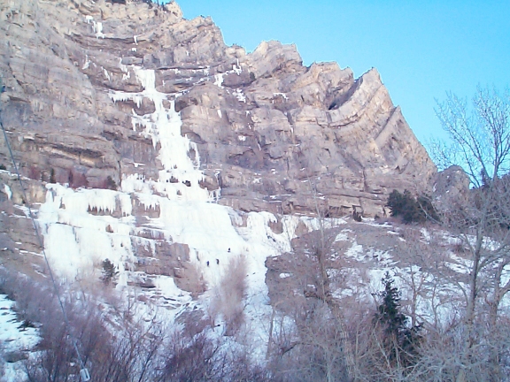 DCP01318.jpg - Three ice climbers on Stairway to Heaven, an icefall just to the right of the bridal veil falls